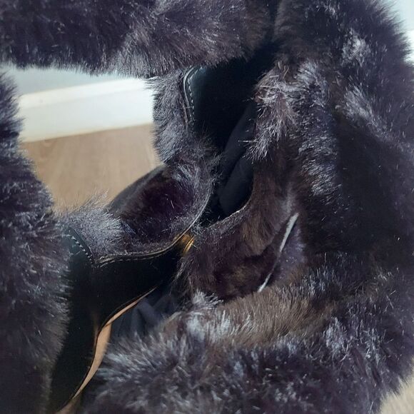 NEW FOLEY + CORINA HIGGE TOWER FAUX FUR FC LADY BAG BLACK - Picture 5 of 8